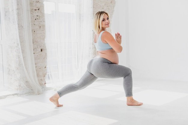 Prenatal Full Moon & New Moon Yoga Rituals