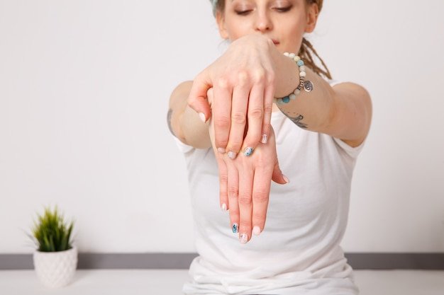 The Complete Guide to Chair Yoga Poses