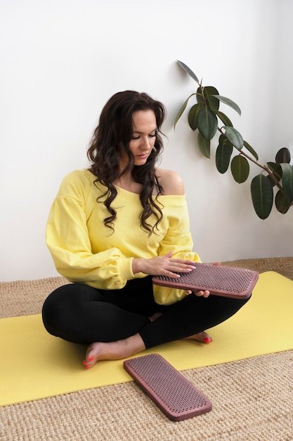 The Minimalist's Perpetual Desk Calendar