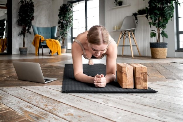 7-Day 'Mind Over Mat' Balance Challenge