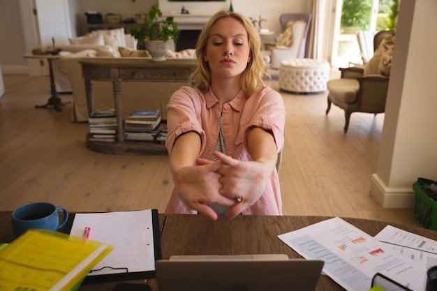 7-Day 'Headstand for Beginners' Fear-Busting Challenge