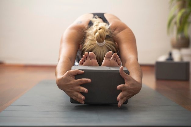 7-Day 'Firefly Pose' (Tittibhasana) Prep Challenge