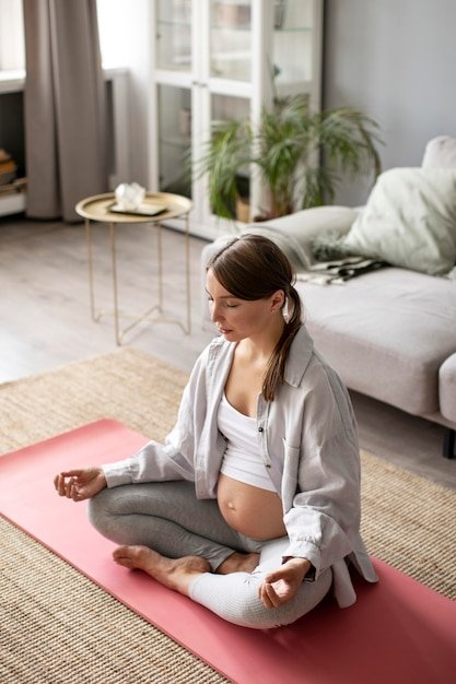 The Outdoor Prenatal Yoga Guide