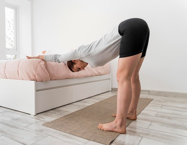 The Glute Strengthening Guide for a Supported Spine